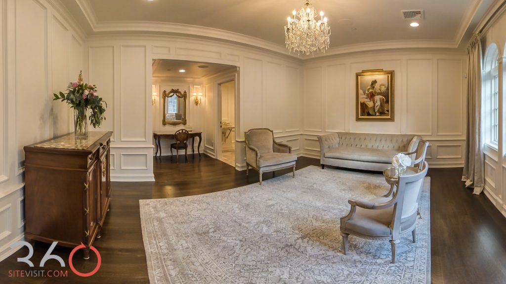 Nanina's in the park newly renovated Bridal Suite. Image by 360sitevisit