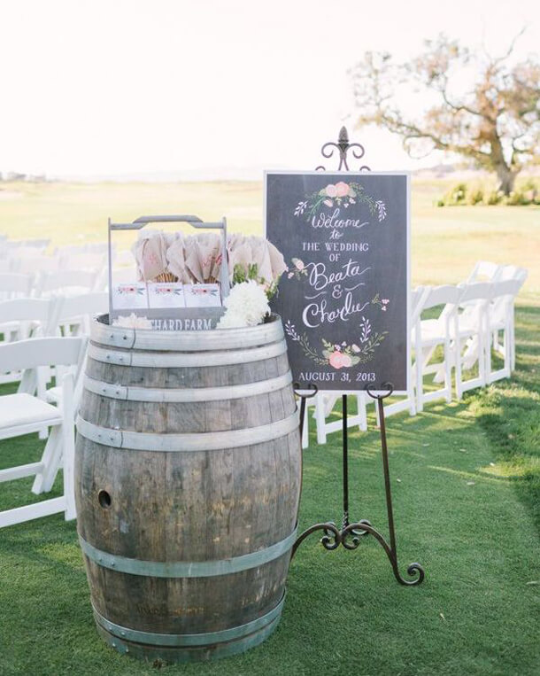 Rustic wedding idea