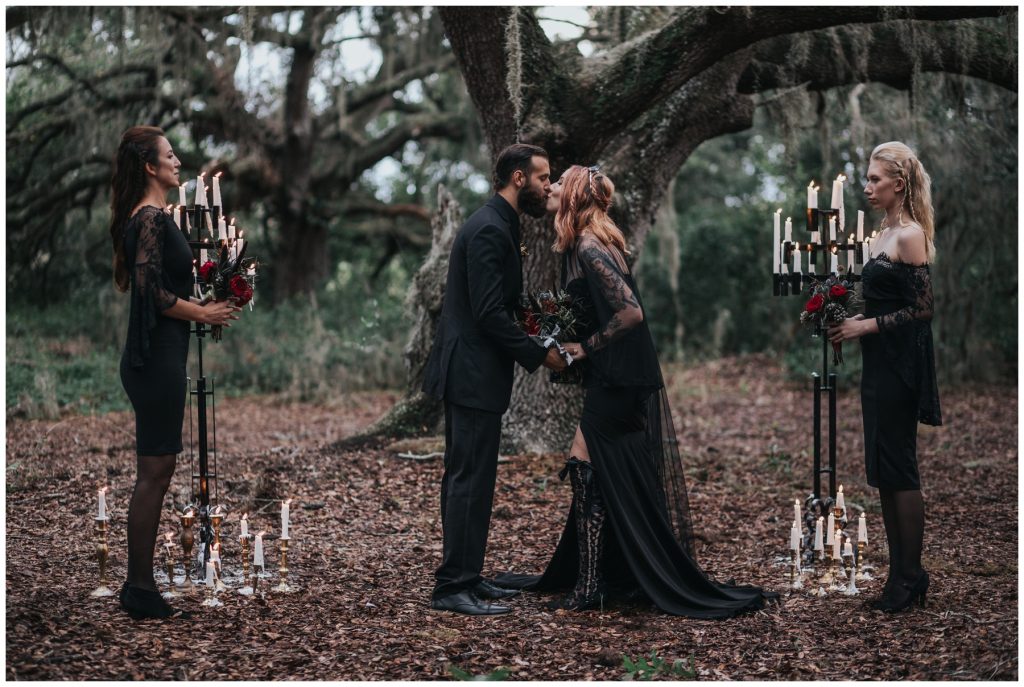 Witchy- Halloween-Wedding- inspiration