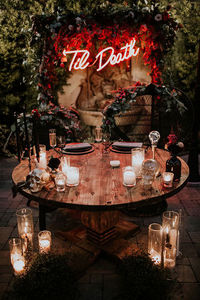 sweetheart table