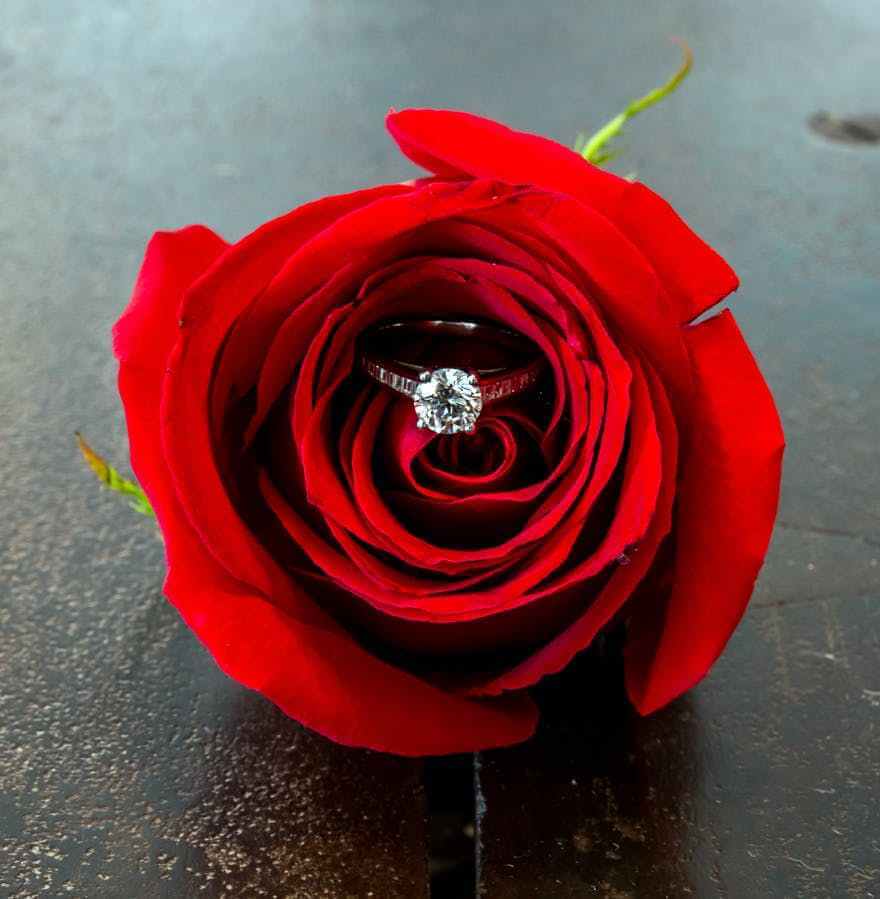 flowers-engagement-rings
