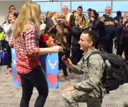 homecoming- Holiday proposals - military