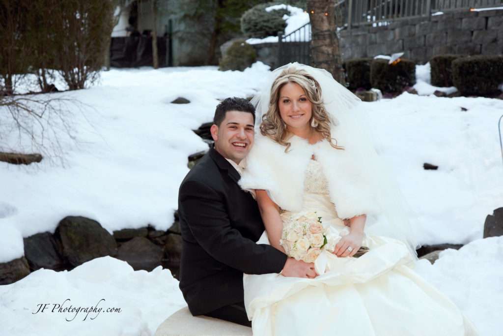winter wedding photo by JF photo studio