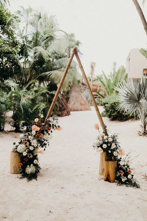 wooden ceremony backdrop
