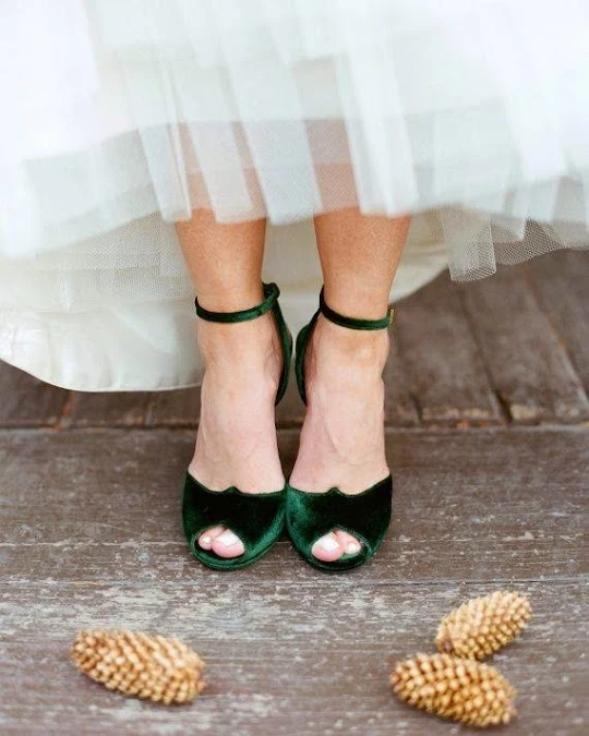deep_green_velvet_shoes