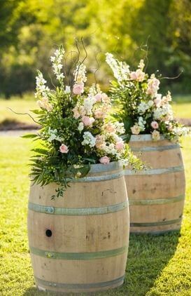 Barrel flower stand